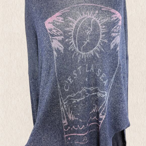 Hollister Sheer Knit Oversized Sweater XS/S Navy Blue Boho Moon Graphic Coastal - Picture 2 of 8
